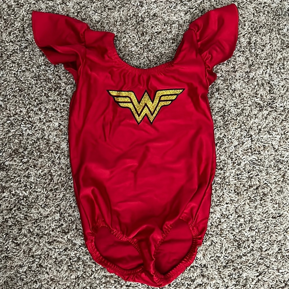 Kids Wonder Woman leotard size 5/6